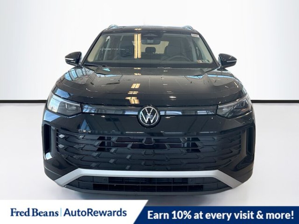 New 2026 Volkswagen Tiguan 2.0T SE SUV