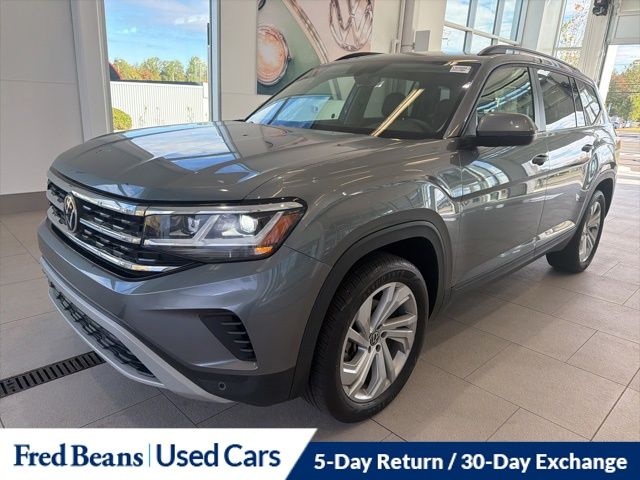 2022 Volkswagen Atlas V6 SE Technology photo 3