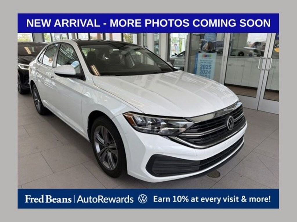 Used 2023 Volkswagen Jetta 1.5T SE Sedan