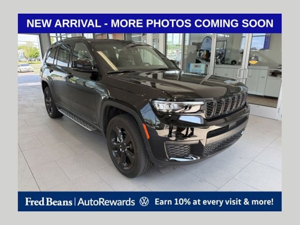 Used 2023 Jeep Grand Cherokee L Altitude SUV