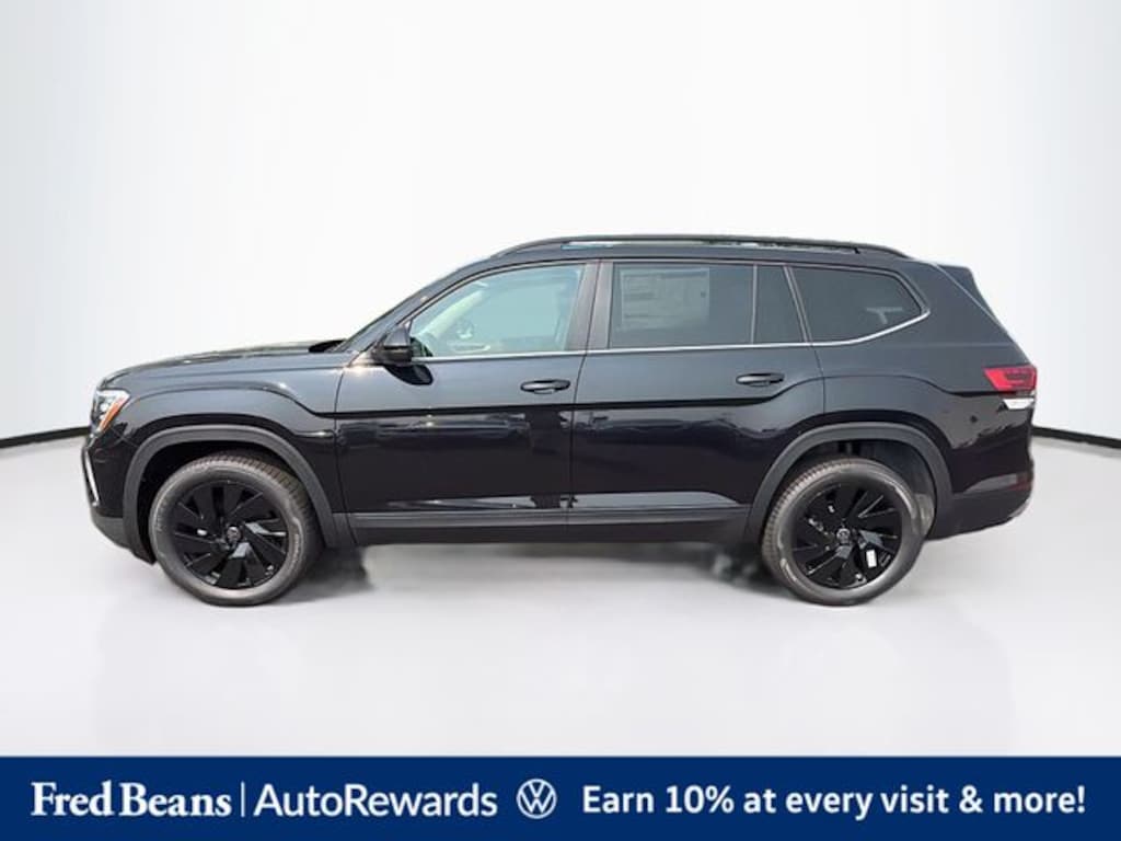 New 2026 Volkswagen Atlas SE w/Technology SUV