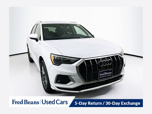 2022 Audi Q3 S Line Premium's photo