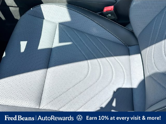 2025 Volkswagen Tiguan SE - Photo 20