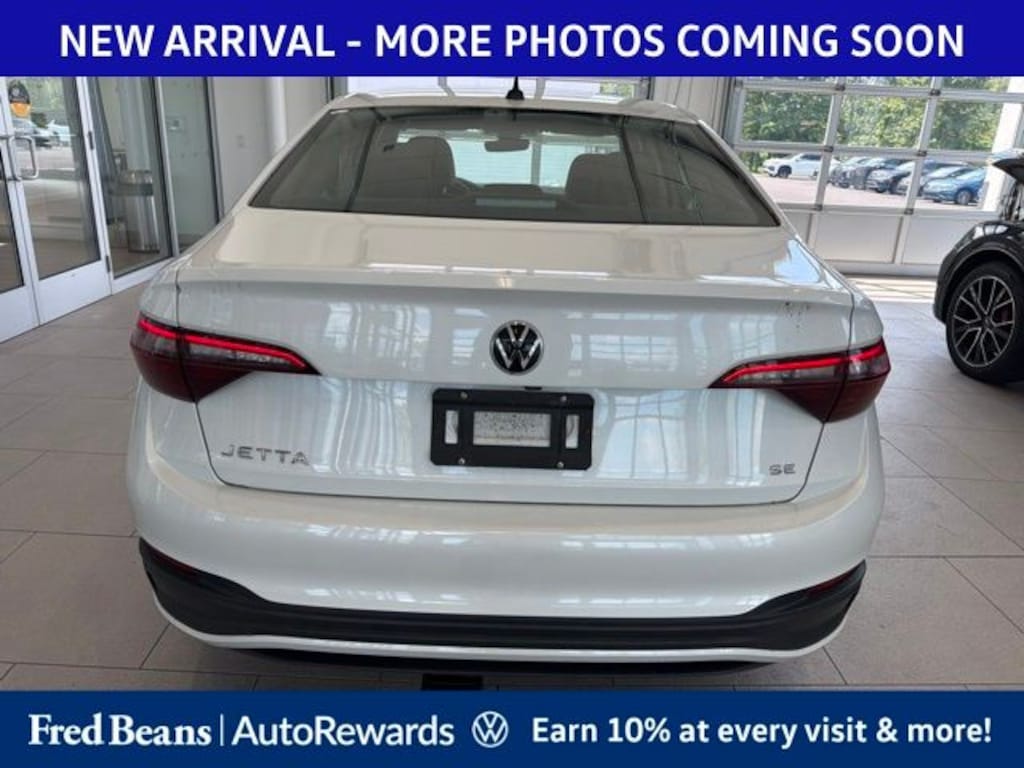 Certified 2023 Volkswagen Jetta 1.5T SE Sedan