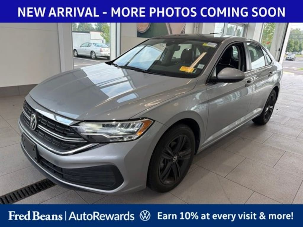 Certified 2023 Volkswagen Jetta 1.5T SE Sedan