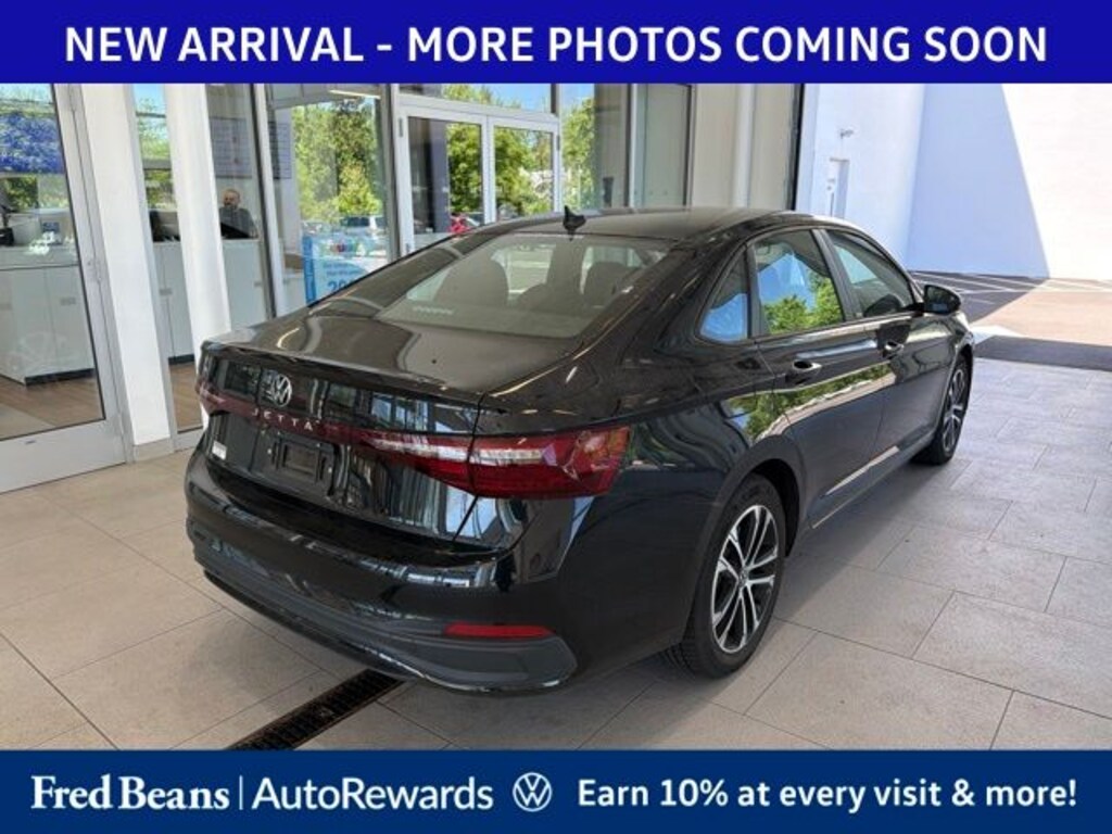 Used 2025 Volkswagen Jetta 1.5T Sport Sedan