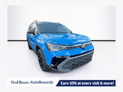 2025 Volkswagen Taos 1.5T SE Black SUV