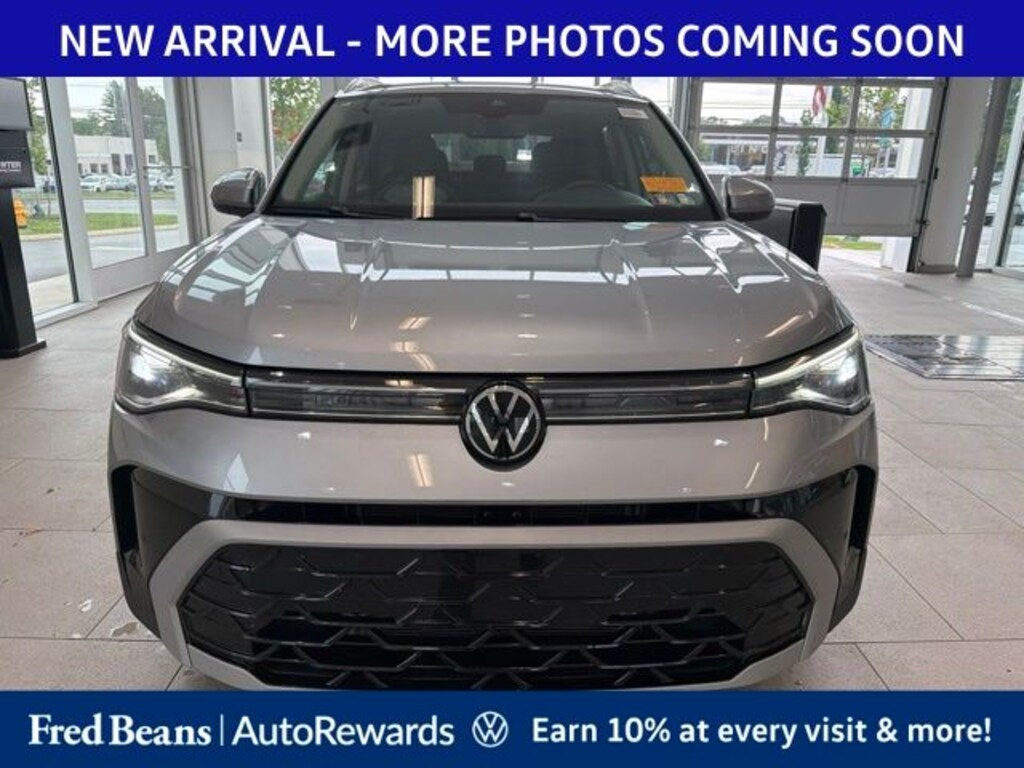 Used 2025 Volkswagen Taos 1.5T SEL SUV