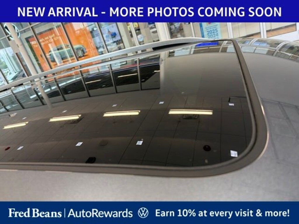 Used 2024 Volkswagen Tiguan 2.0T SE SUV