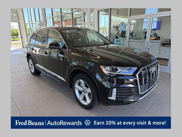 2023 Audi Q7 45 Premium quattro Tiptronic's photo
