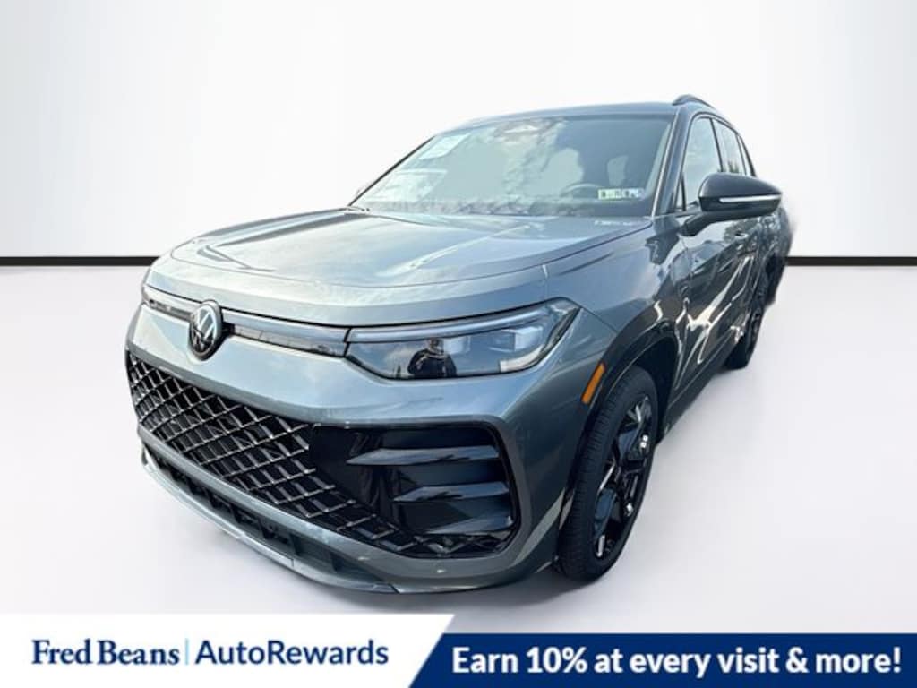 New 2025 Volkswagen Tiguan 2.0T SE R-Line Black SUV