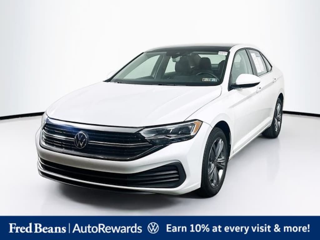 Used 2023 Volkswagen Jetta 1.5T SE Sedan