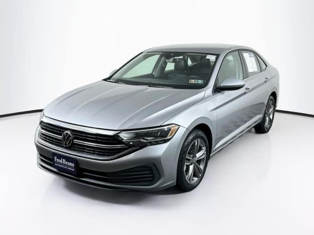 Certified 2023 Volkswagen Jetta 1.5T SE Sedan