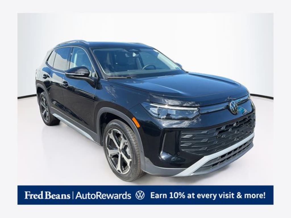 New 2026 Volkswagen Tiguan SE SUV