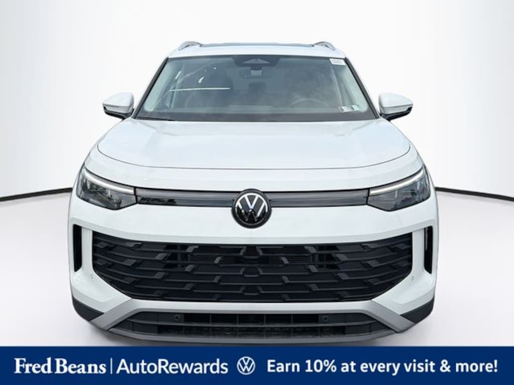 New 2026 Volkswagen Tiguan SE SUV