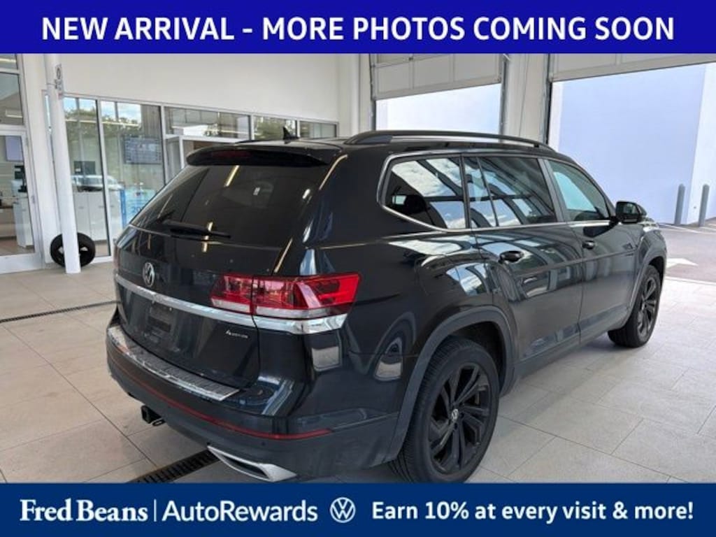 Used 2023 Volkswagen Atlas 3.6L V6 SE w/Technology SUV