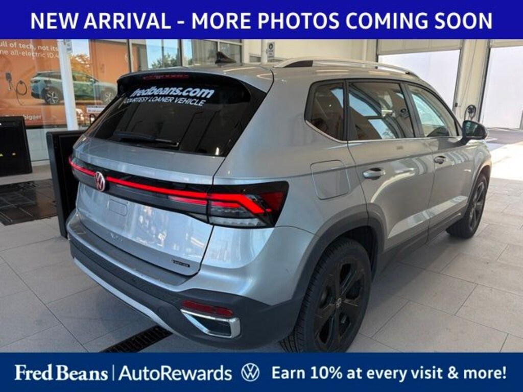 Used 2025 Volkswagen Taos 1.5T SEL SUV