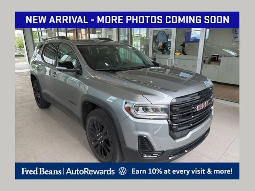 Used 2023 GMC Acadia SLE SUV