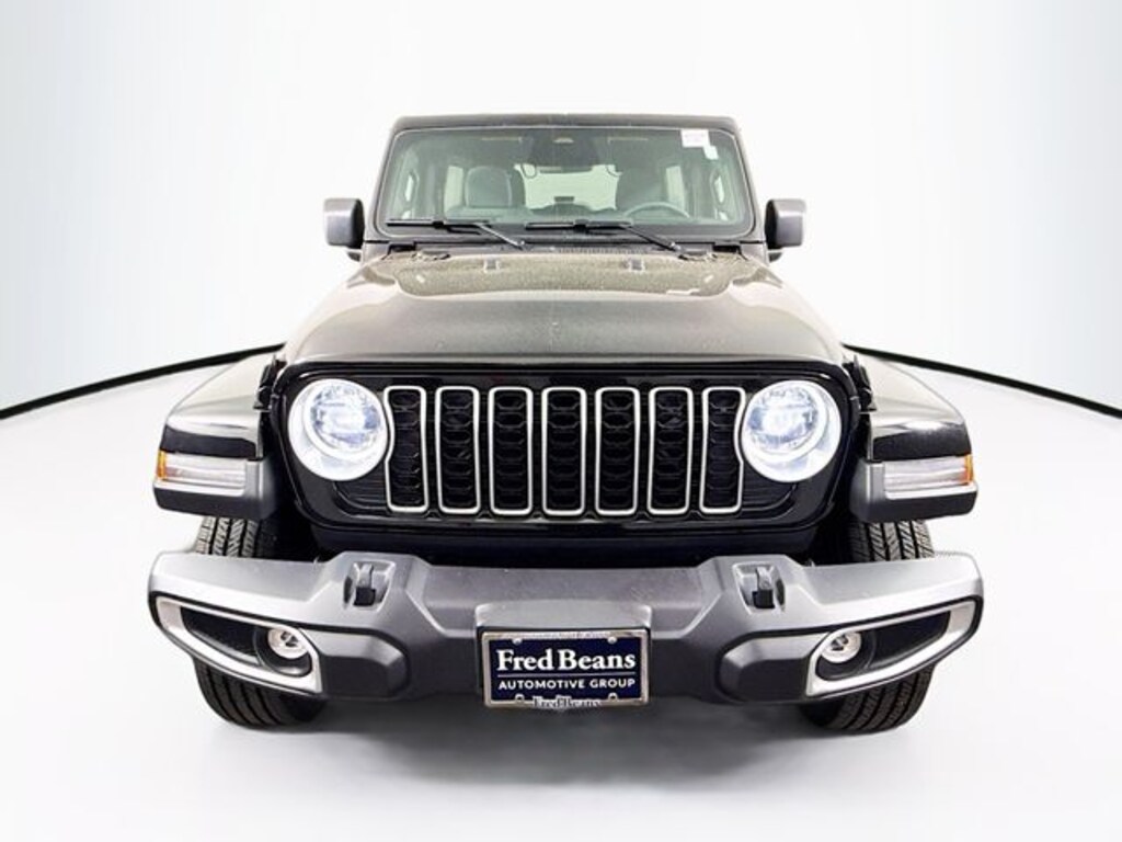 Used 2026 Jeep Wrangler Sahara SUV