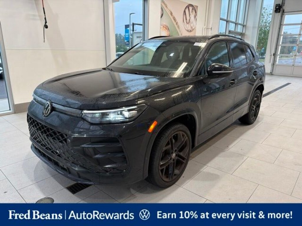 Used 2025 Volkswagen Tiguan 2.0T SE R-Line Black SUV