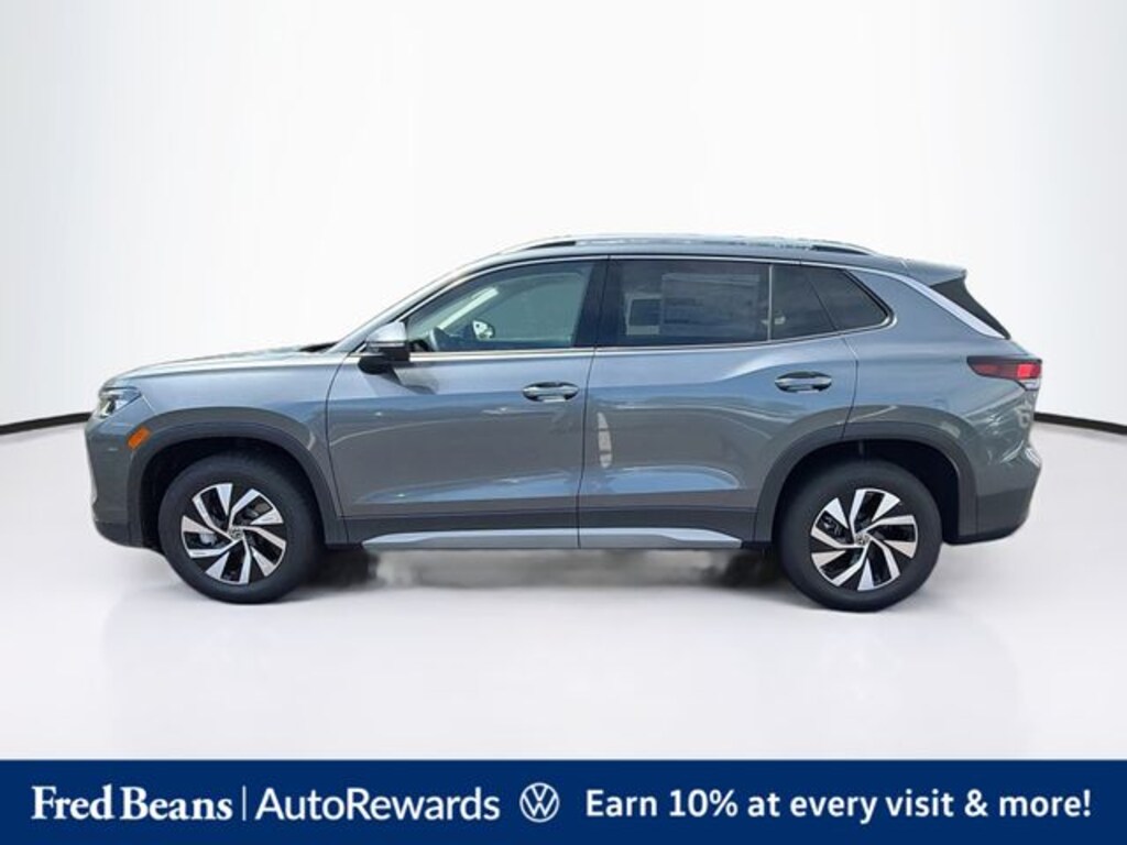 New 2026 Volkswagen Tiguan S SUV