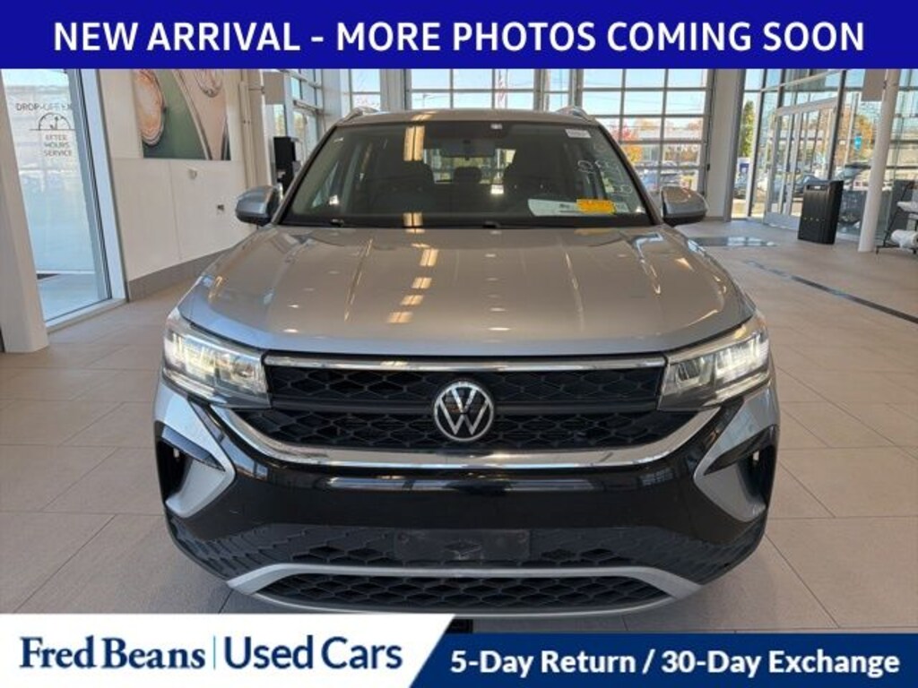 Used 2022 Volkswagen Taos 1.5T SE SUV
