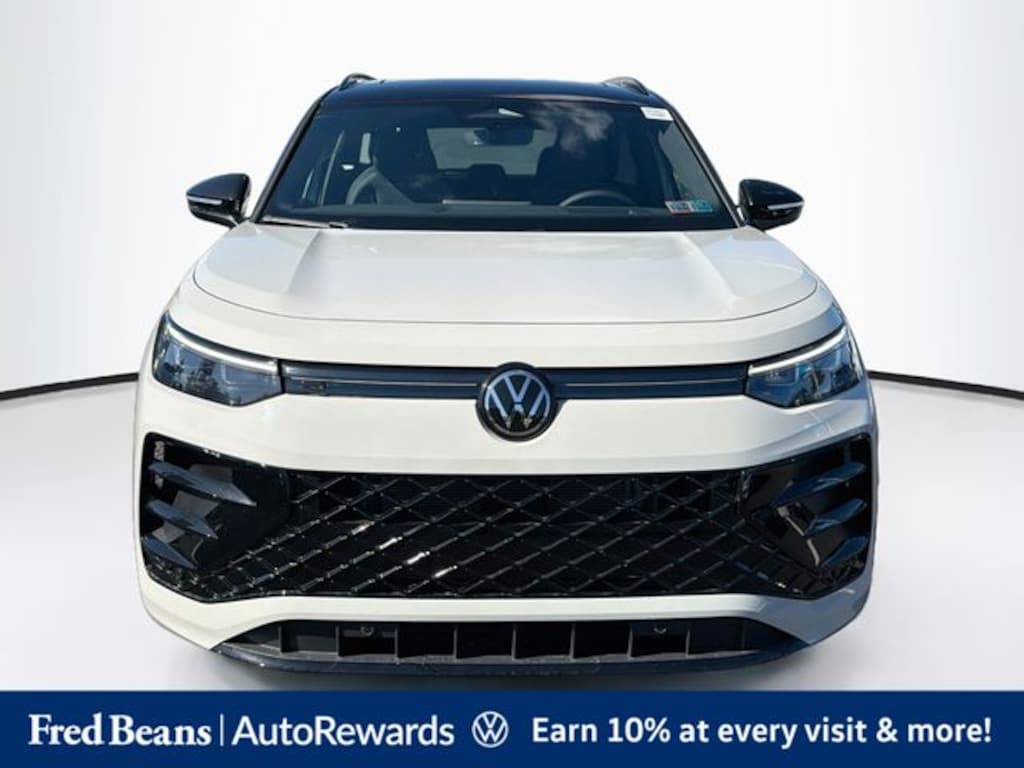 New 2026 Volkswagen Tiguan SE R-Line Black SUV