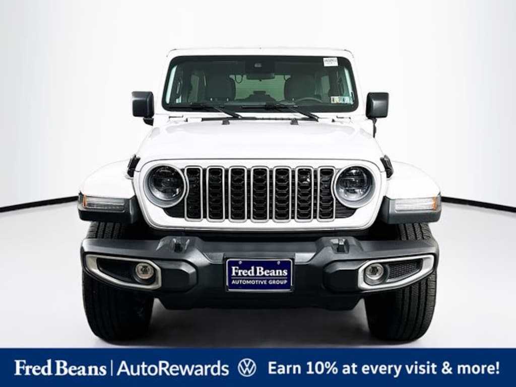 Used 2025 Jeep Wrangler Sahara 4xe SUV
