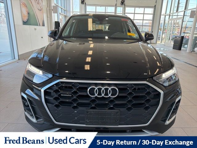 2023 Audi Q5 45 S line Premium photo 2