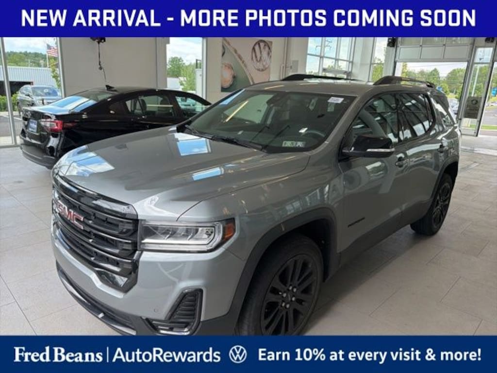 Used 2023 GMC Acadia SLE SUV