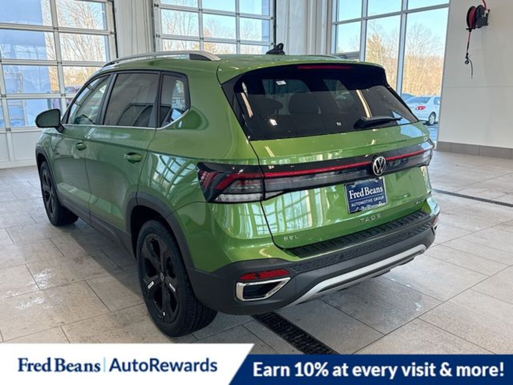 New 2026 Volkswagen Taos 1.5T SEL SUV