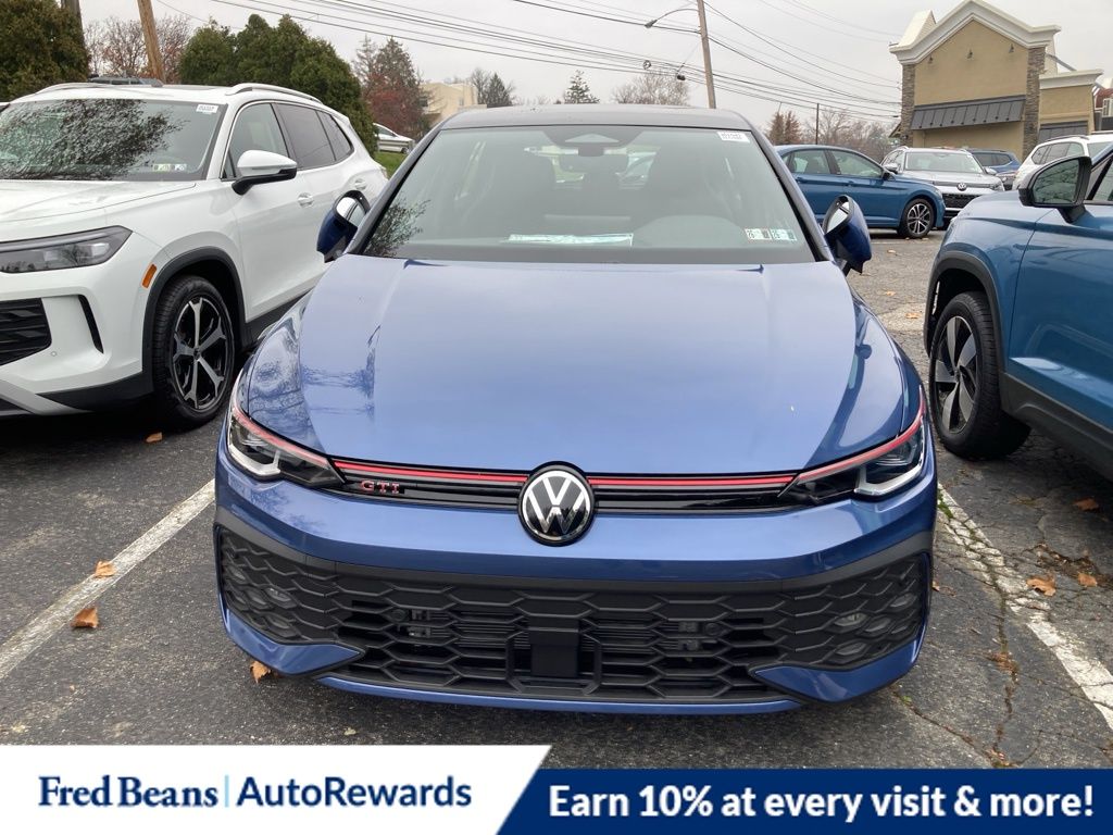 2026 Volkswagen Golf GTI SE photo 2