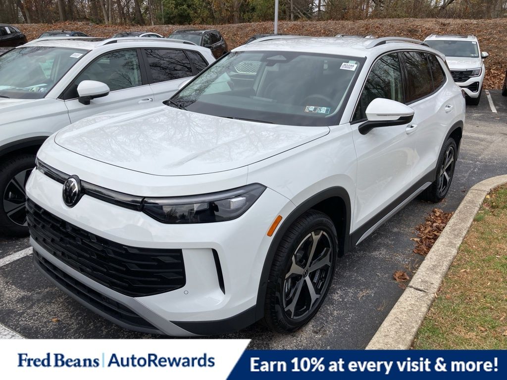 2026 Volkswagen Tiguan SE photo 3