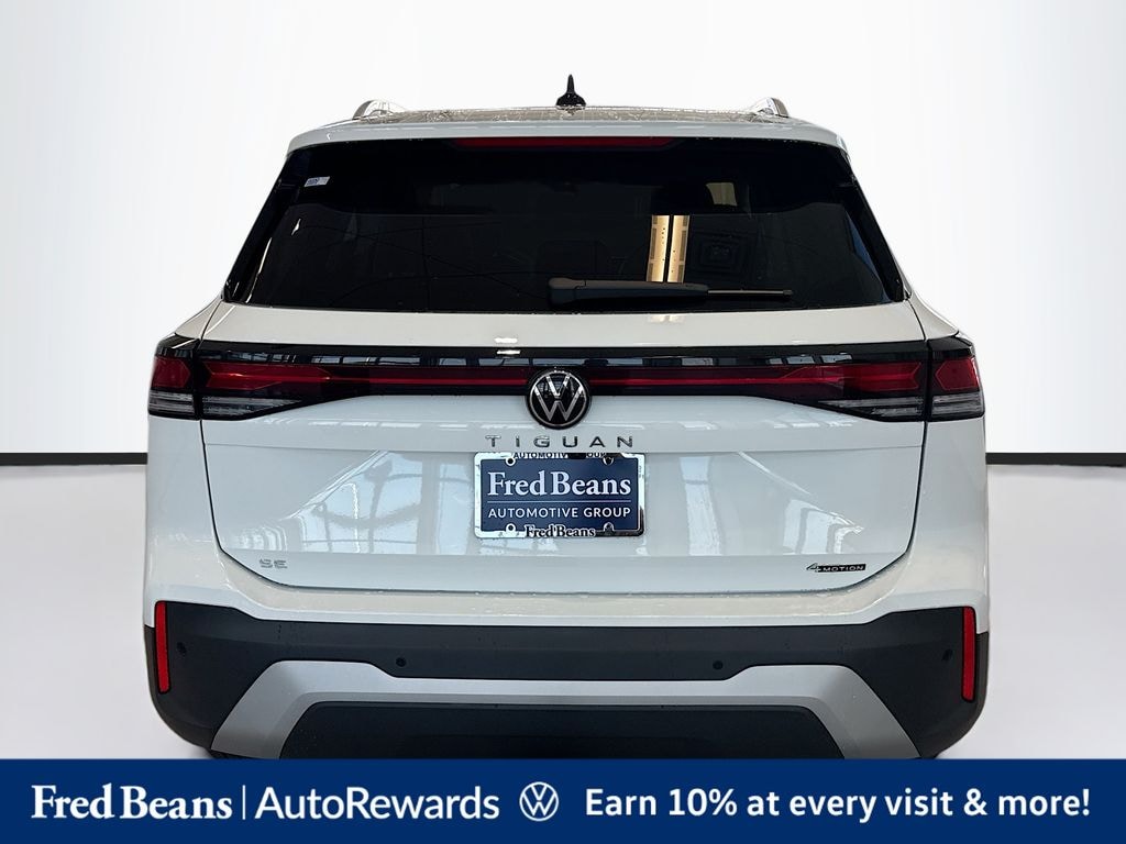 New 2026 Volkswagen Tiguan 2.0T SE SUV