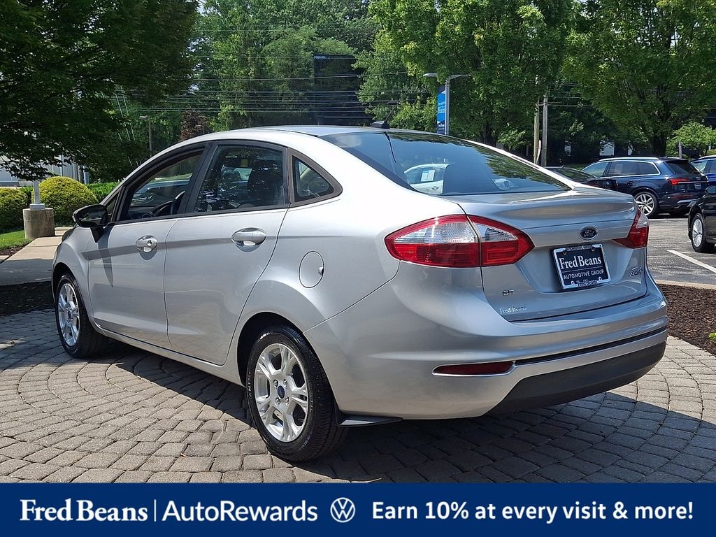 Used 2014 Ford Fiesta SE Sedan