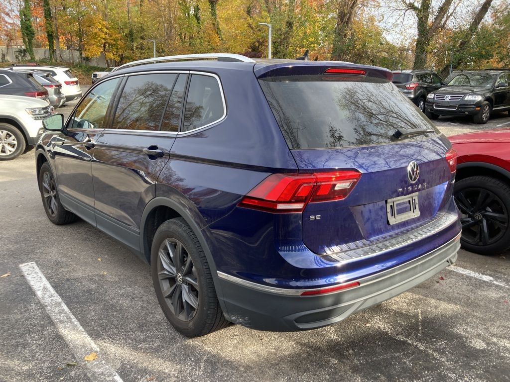 2023 Volkswagen Tiguan SE photo 4