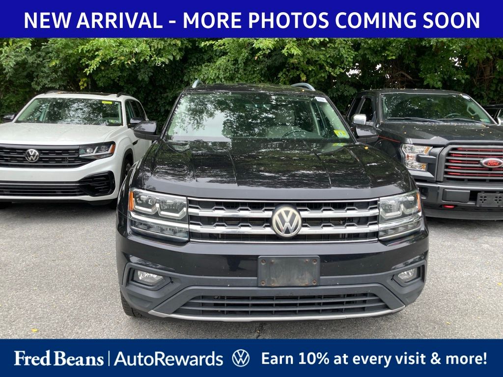Used 2019 Volkswagen Atlas SE w/Tech with VIN 1V2UR2CA8KC537478 for sale in Devon, PA