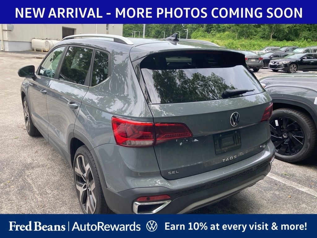 Used 2022 Volkswagen Taos 1.5T SEL 4MOTION SUV