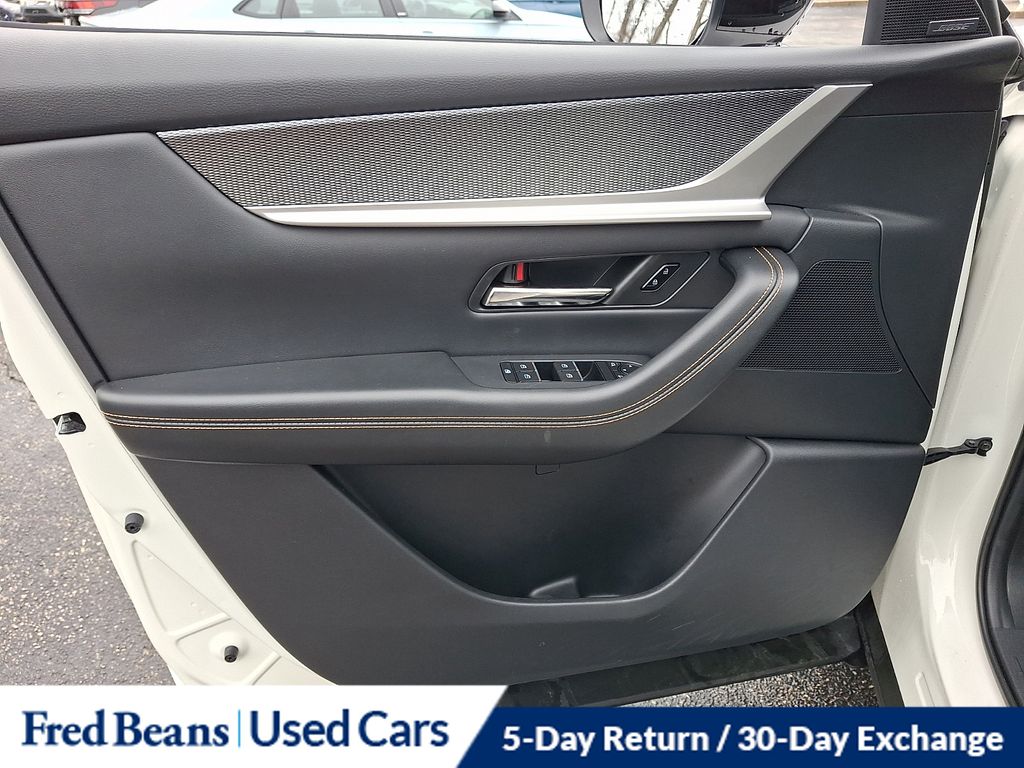 2025 Mazda CX-70 Premium Package - Photo 14