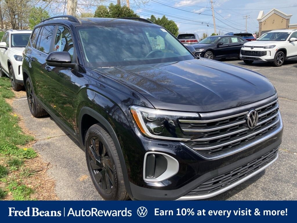 New 2026 Volkswagen Atlas 2.0T SE w/Technology SUV