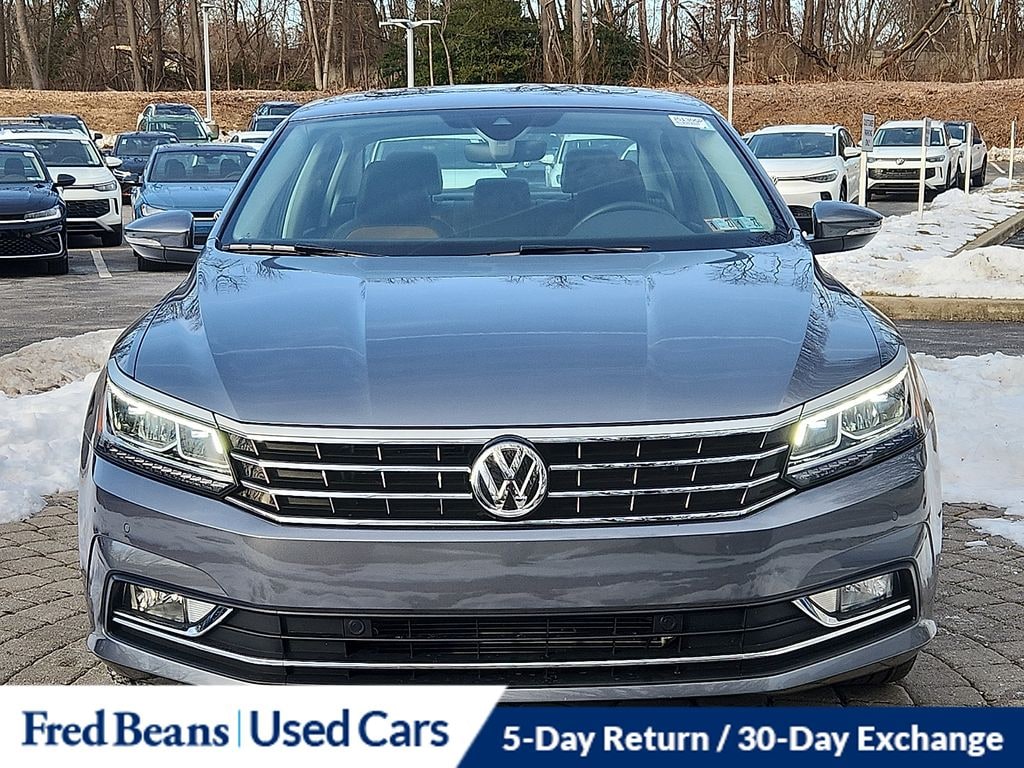 Used 2018 Volkswagen Passat 2.0T SEL Premium Sedan