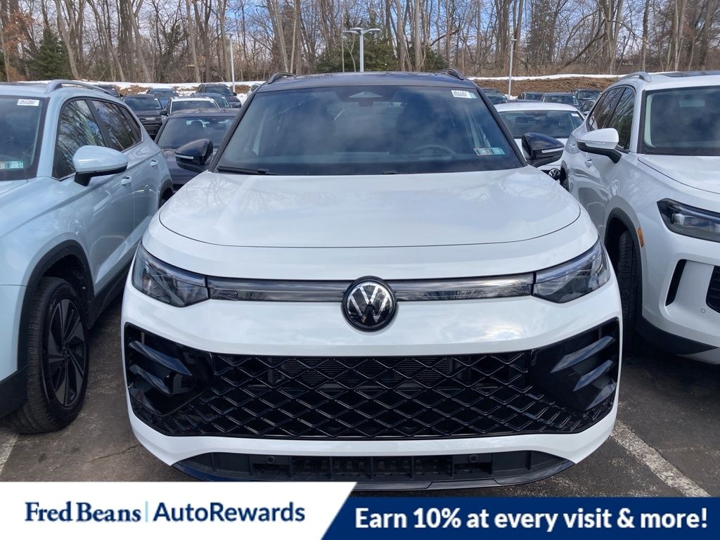 New 2026 Volkswagen Tiguan 2.0T SE R-Line Black SUV