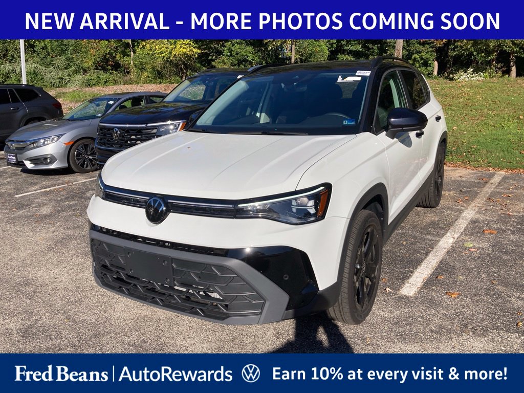 Used 2026 Volkswagen Taos 1.5T SE Black SUV