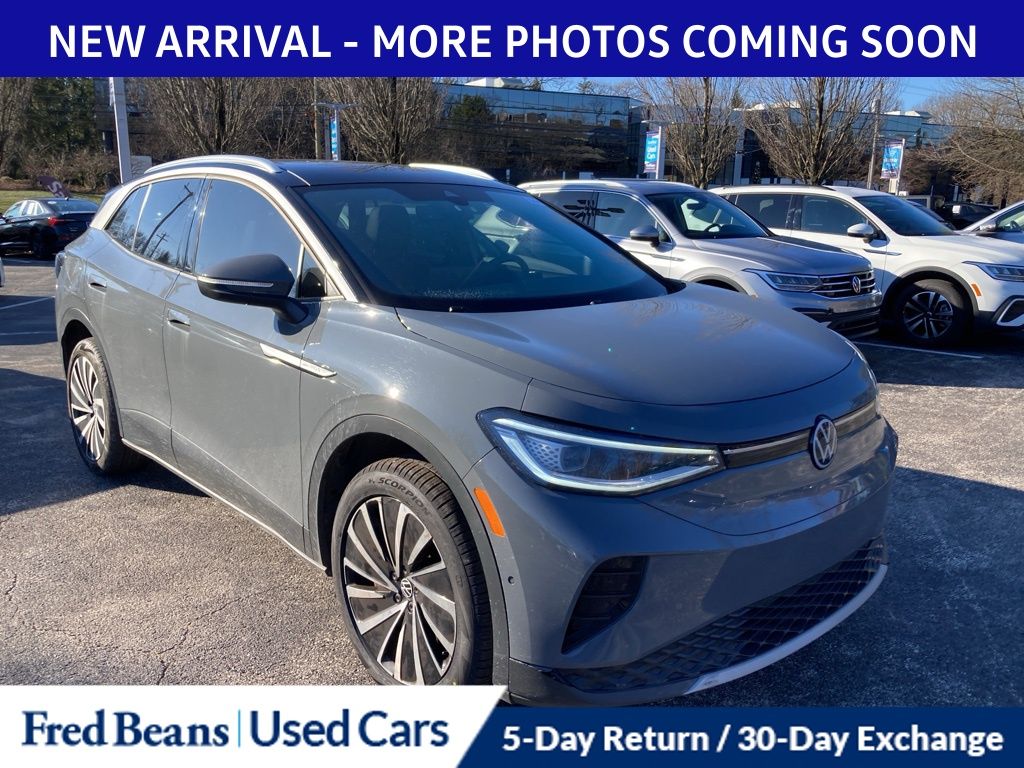 2023 Volkswagen ID.4 PRO S PLUS's photo