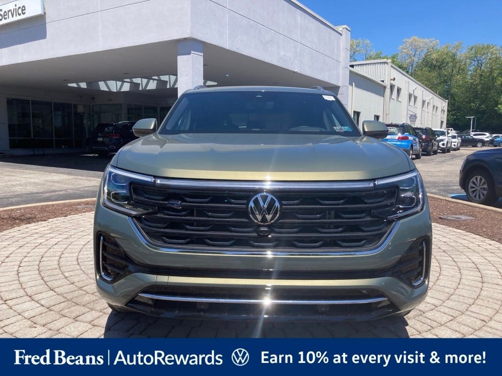 New 2026 Volkswagen Atlas Cross Sport 2.0T SEL Premium R-Line SUV