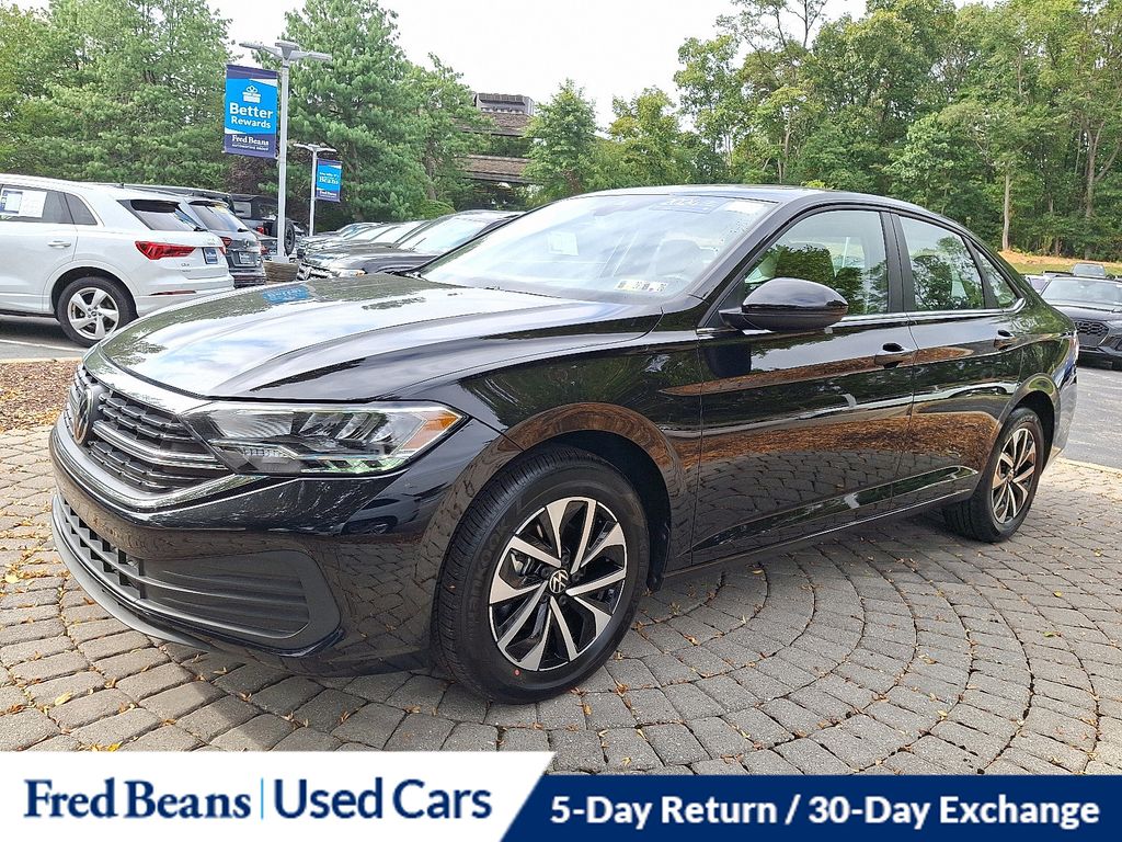 2024 Volkswagen Jetta 1.5T S photo 3