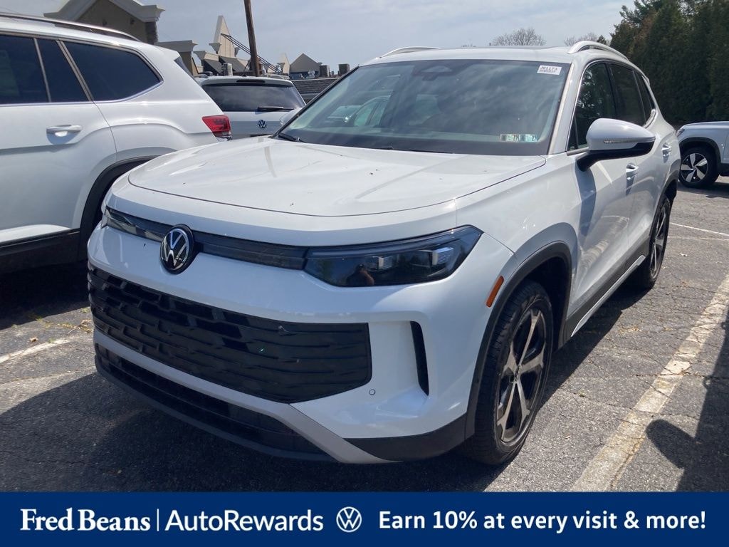 New 2026 Volkswagen Tiguan 2.0T SE SUV