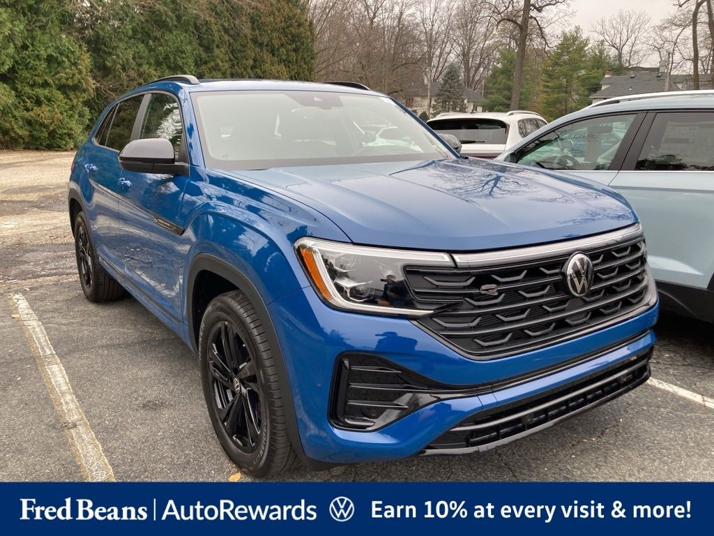 New 2026 Volkswagen Atlas Cross Sport 2.0T SEL R-Line Black SUV