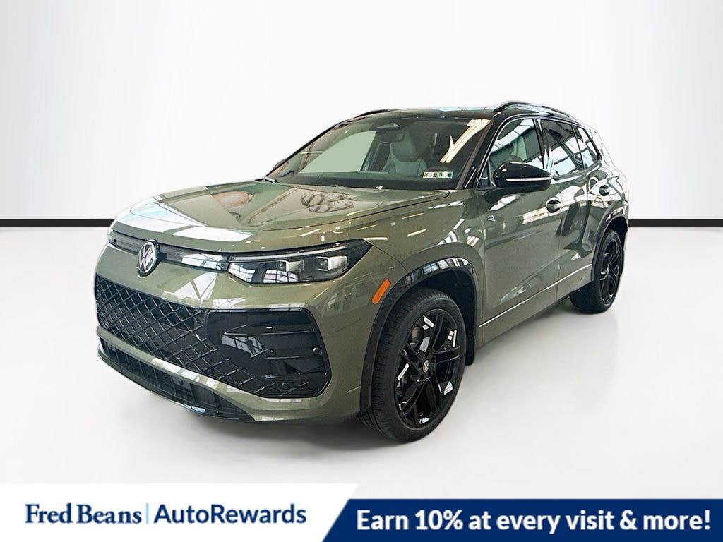 New 2026 Volkswagen Tiguan 2.0T SE R-Line Black SUV