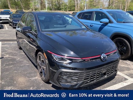 2026 Volkswagen Golf GTI SE Hatchback